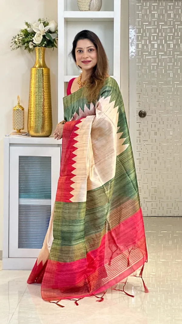 Soft_Tussar_Silk_sarees_with_Beautiful__Print_With_Attractive_Temple_Border_And_Contrast_Print_Blouse_With_Tassels_in_new_styles