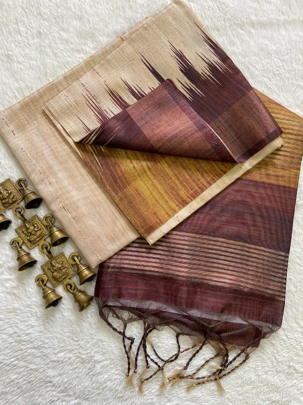 Soft_Tussar_Silk_sarees_with_Beautiful_Print_With_Attractive_Border_And_Contrast_Print_Blouse_With_Tassels_in_new_styles