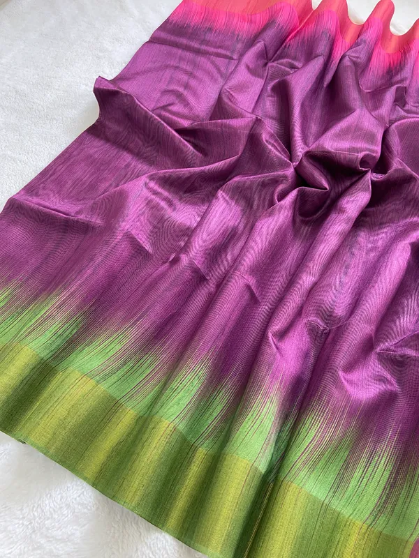 Binita_Green_&_Wine_–_Festive_Season_Special_|_Soft_Tussar_Silk_Saree_with_Print,_Pallu_&_Contrast_Print_Blouse_with_Tassels