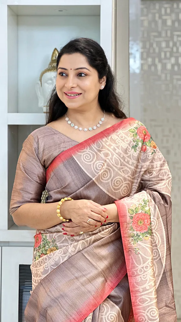 Soft_Tussar_Silk_sarees_with_Beautiful_Print_With_Attractive_Zari_Line_Saree_And_Print_Blouse_With_Tassels