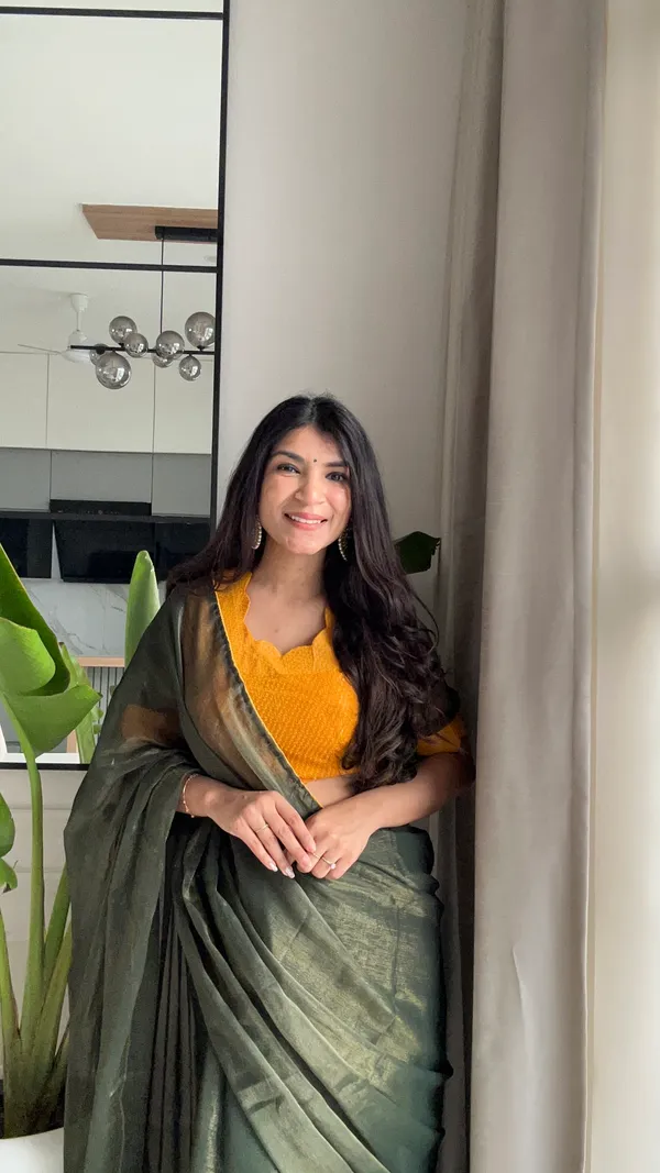 Satya_Green_–_Truthful_Diwali_Special_|_Premium_Gold_Coin_Fabric_Saree_with_Pattern,_Stitched_Blouse_Design_&_Georgette_Blouse_Fabric_&_Piping_Work