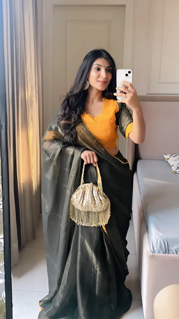 Satya_Green_–_Truthful_Diwali_Special_|_Premium_Gold_Coin_Fabric_Saree_with_Pattern,_Stitched_Blouse_Design_&_Georgette_Blouse_Fabric_&_Piping_Work