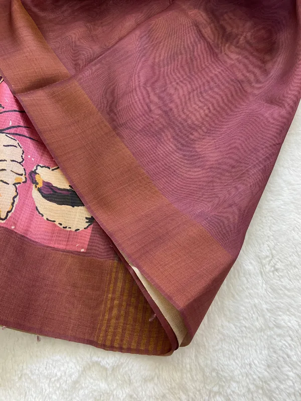 Anusha_Wine_–_Zari_Line_Diwali_Special_|_Soft_Tussar_Silk_Saree_with_Print,_Zari_Line_Saree_&_Print_Blouse_with_Tassels
