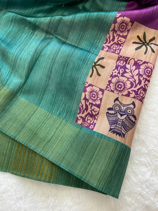 Arya_Rama_Green_–_Noble_Navratri_Special_|_Soft_Tussar_Silk_Saree_with_Print,_Zari_Line_Saree_&_Print_Blouse_with_Tassels