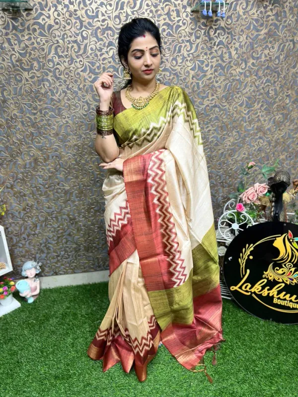 Soft_Tussar_Silk_sarees_with_Beautiful_Print_With_Attractive_Border_And_Contrast_Print_Blouse_With_Tassels_in_new_styles