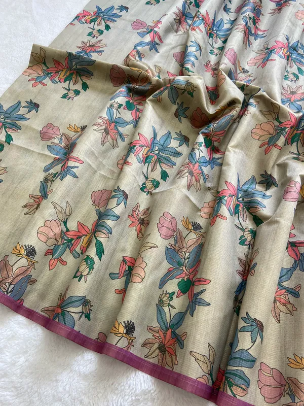 Soft_Tussar_Silk_sarees_with_Beautiful_Print_With_Attractive_Zari_Line_Saree_And_Print_Blouse_With_Tassels