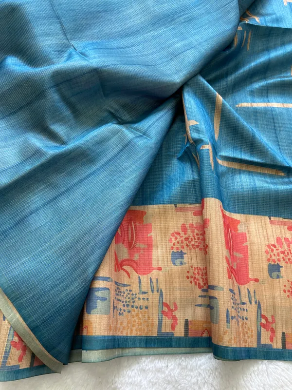 Soft_Tussar_Silk_sarees_with_Beautiful_Print_With_Attractive_Pallu_And_Contrast_Print_Blouse_With_Tassels