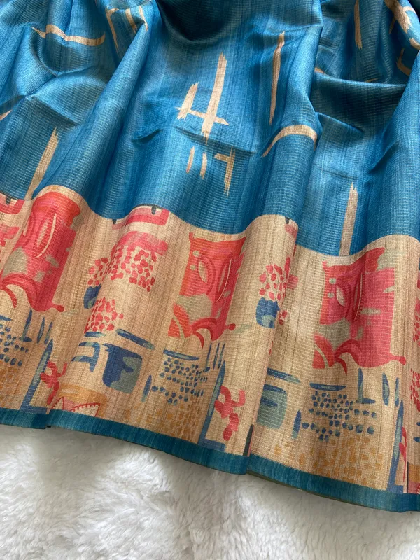 Soft_Tussar_Silk_sarees_with_Beautiful_Print_With_Attractive_Pallu_And_Contrast_Print_Blouse_With_Tassels