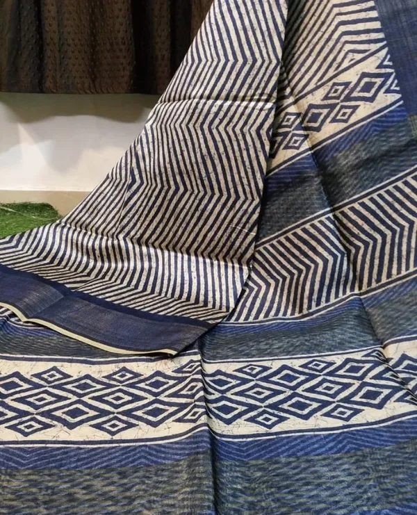 Ganga_Blue_–_Sacred_Navratri_Special_|_Soft_Tussar_Silk_Saree_with_Print,_Border_&_Contrast_Print_Blouse_with_Tassels