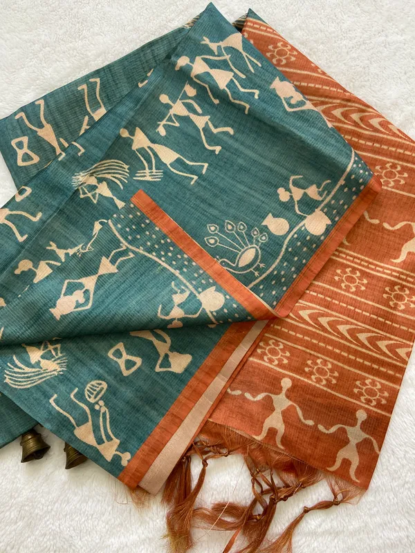 Ojasvi_Orange_–_Radiant_Diwali_Special_|_Soft_Tussar_Silk_Saree_with_Print,_Pallu_&_Contrast_Print_Blouse_with_Tassels