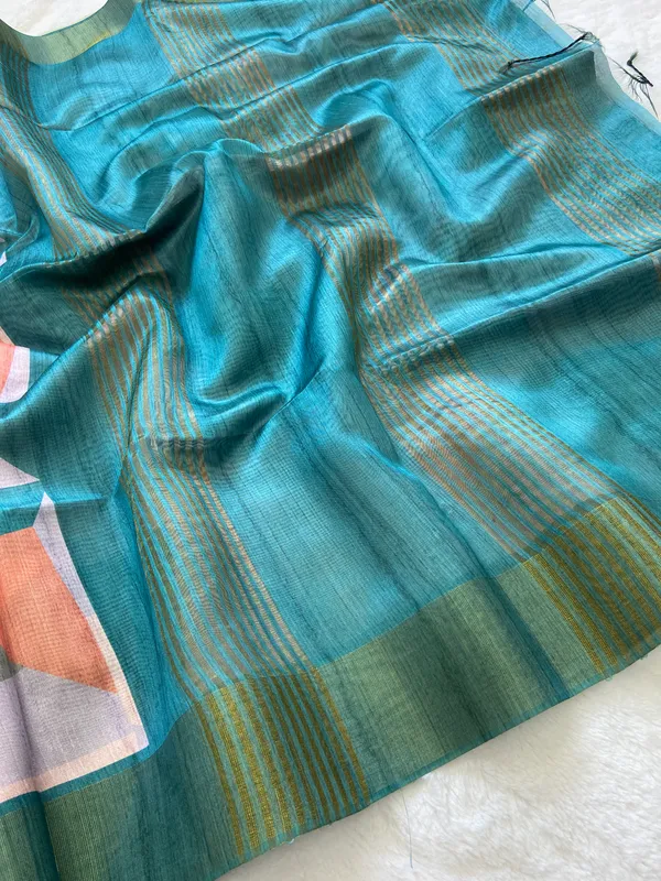 Siya_Rama_Green_–_Zari_Line_Navratri_Special_|_Soft_Tussar_Silk_Saree_with_Print,_Zari_Line_Saree_&_Print_Blouse_with_Tassels