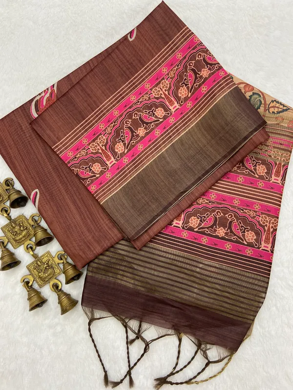 Chakli_Coffee_Brown_–_Aesthetic_Edit_for_You_|_Soft_Tussar_Silk_Saree_with_Print,_Border_&_Contrast_Print_Blouse_with_Tassels