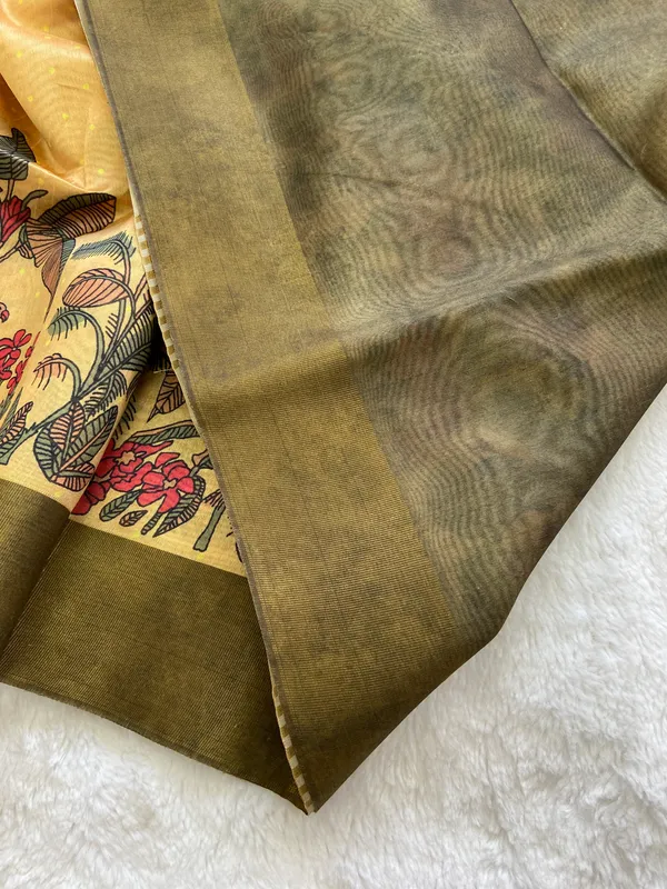 Jiya_Mehendi_Green_&_Yellow_–_Heartfelt_Festive_Season_Special_|_Soft_Tussar_Silk_Saree_with_Print,_Border_&_Contrast_Print_Blouse_with_Tassels