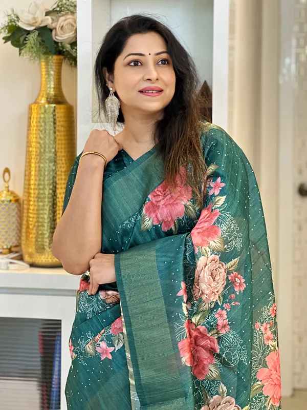 Tanisha_Green_–_Navratri_Special_|_Soft_Tussar_Silk_Saree_with_Print,_Pallu_&_Zari_Border_&_Contrast_Print_Blouse_with_Tassels