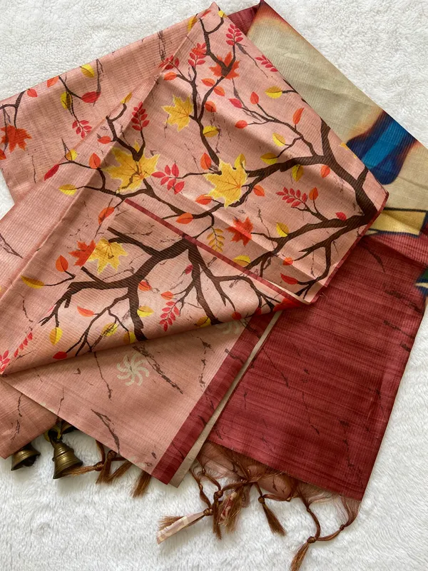 Soft_Tussar_Silk_sarees_with_Beautiful_Print_With_Attractive_Zari_Line_Saree_And_Print_Blouse_With_Tassels