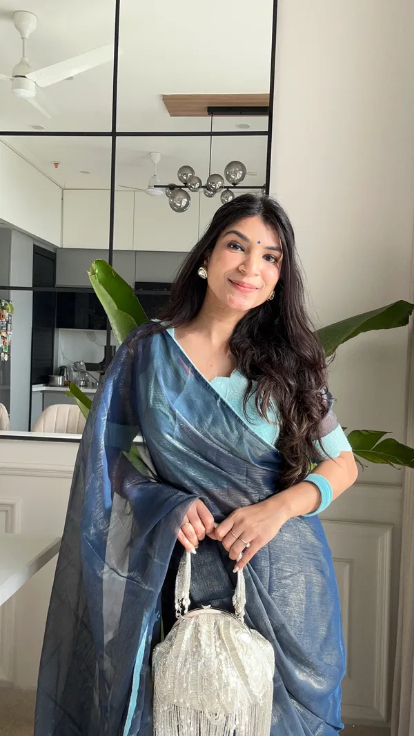 Satya_Blue_–_Truthful_Diwali_Special_|_Premium_Gold_Coin_Fabric_Saree_with_Pattern,_Stitched_Blouse_Design_&_Georgette_Blouse_Fabric_&_Piping_Work