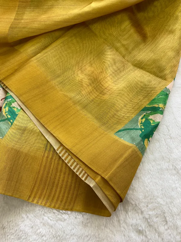 Anusha_Yellow_–_Zari_Line_Diwali_Special_|_Soft_Tussar_Silk_Saree_with_Print,_Zari_Line_Saree_&_Print_Blouse_with_Tassels