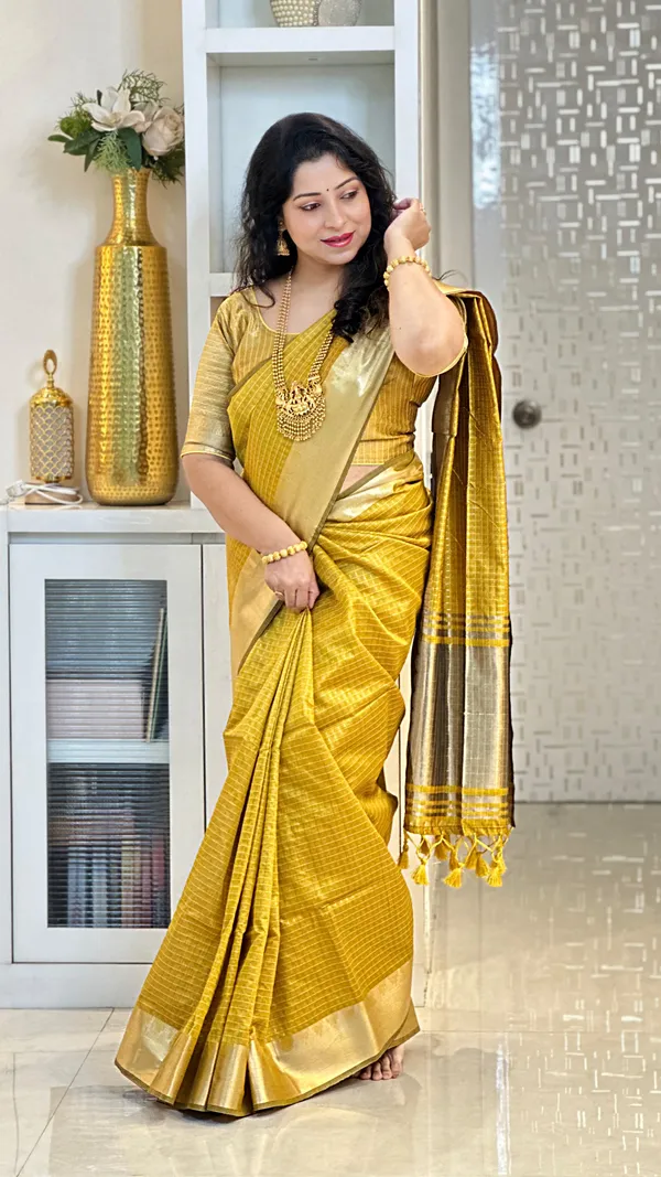 Sanavi_Yellow_–_Temple_Border_Wedding_Special_|_Maheshwari_Handloom_Zari_Checks_Silk_Saree_with_Zari_Weaving_&_Sequence_Work_Pallu,_Gold_Temple_Border