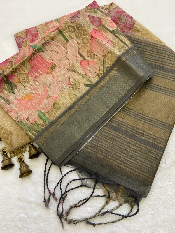 Bala_Black_–_Aesthetic_Edit_for_You_|_Soft_Tussar_Silk_Saree_with_Print,_Pallu_&_Contrast_Print_Blouse_with_Tassels
