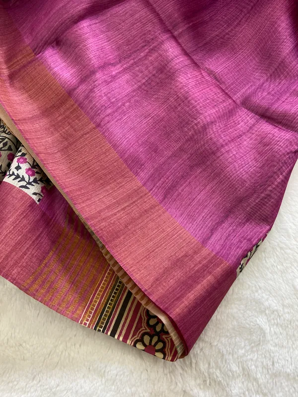 Soft_Tussar_Silk_sarees_with_Beautiful_Print_With_Attractive_Border_And_Contrast_Print_Blouse_With_Tassels