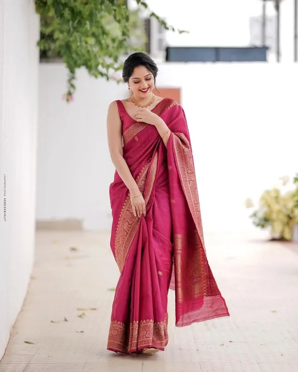 Pink_Banarasi_Silk_Saree_With_Blouse_Piece