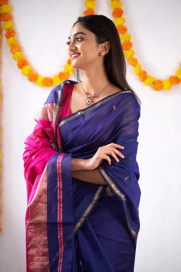 Purple_Cotton_Silk_Saree_With_Extraordinary_Blouse_Piece