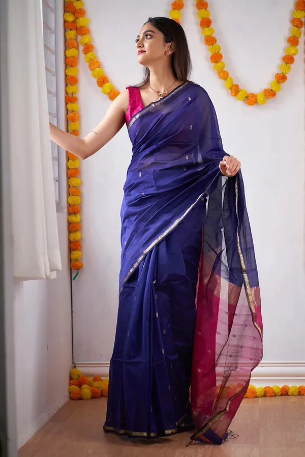 Purple_Cotton_Silk_Saree_With_Extraordinary_Blouse_Piece
