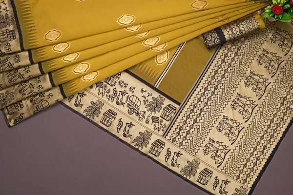 Yellow_Woven_Kanjivaram_Silk_Saree_with_Saree_Cover