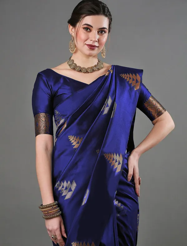 Navy_Blue_Soft_Silk_Saree_With_Bucolic_Blouse_Piece
