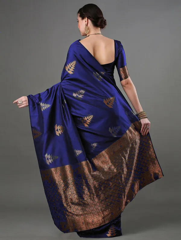Navy_Blue_Soft_Silk_Saree_With_Bucolic_Blouse_Piece