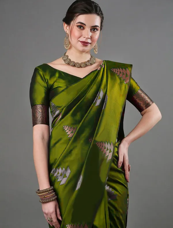 Soft_Mahendi_Silk_Saree_With_Blouse_Piece