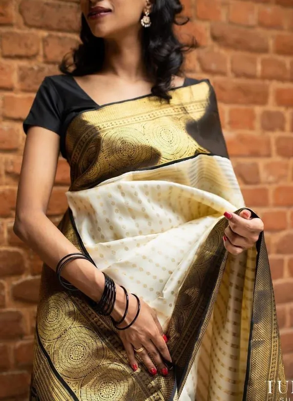 White_Woven_Kanjivaram_Silk_Saree_with_Saree_Cover