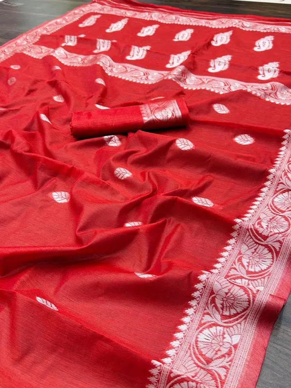 Red_Cotton_Silk_Saree_With_Sizzling_Blouse_Piece