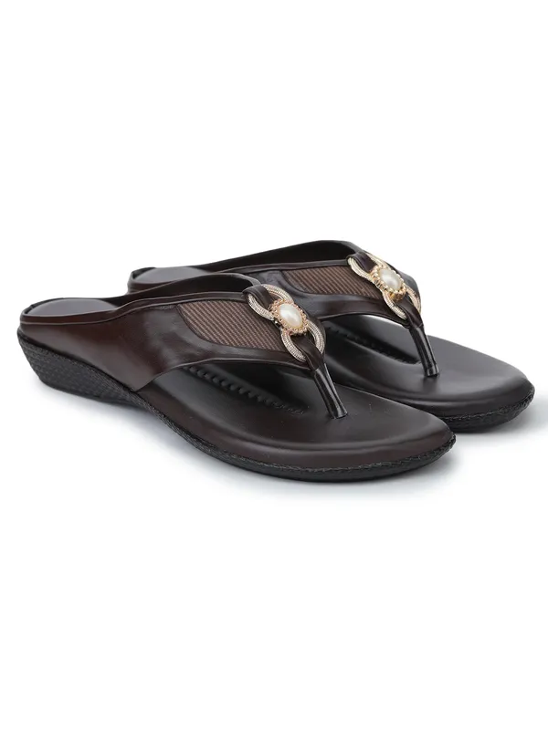 Slippers_for_Women_-_Brown_Vegan_Leather_ComfyStep