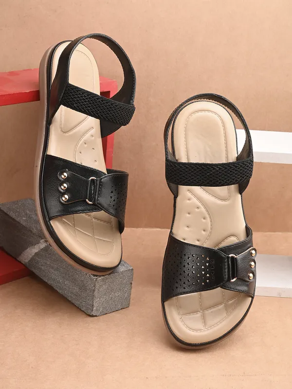 Chamoli Motif Gladiator Sandals