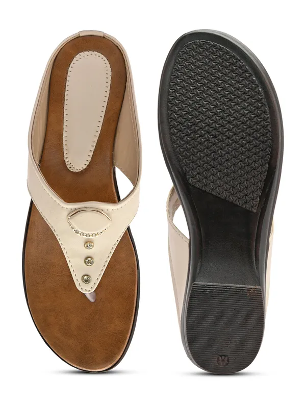 Slippers_for_Women_-_Beige_Vegan_Leather_GlideOn