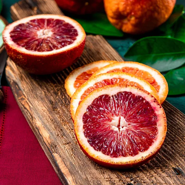 Moro_Blood_Orange_|_Grafted_and_Hybrid_Plants