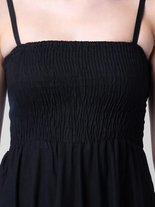 Women_Fit_And_Flare_Black_Dress