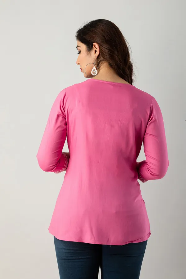 Casual_Embroidered_Women_Pink_Top
