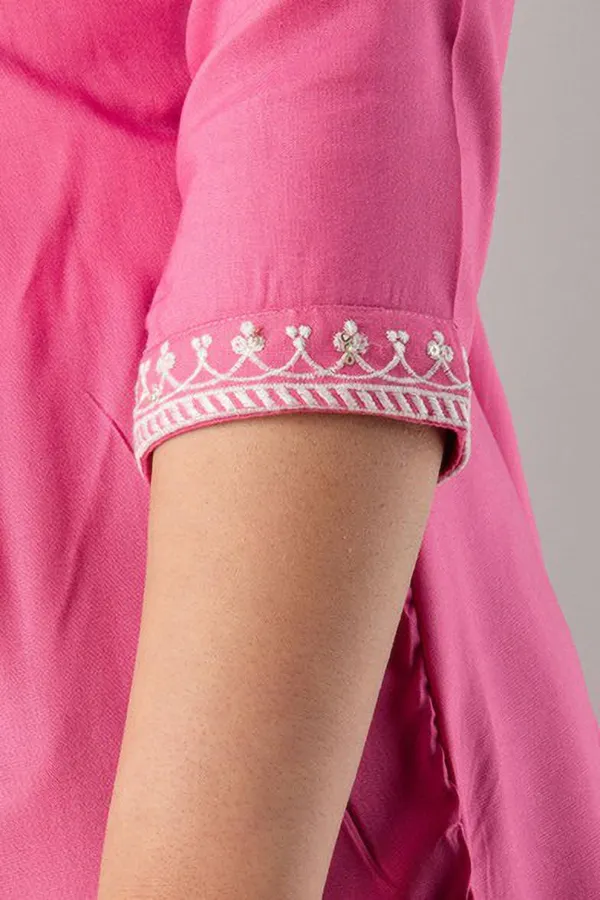 Casual_Embroidered_Women_Pink_Top