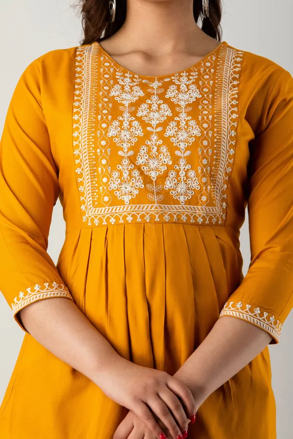 Casual_Embroidered_Women_Yellow_Top