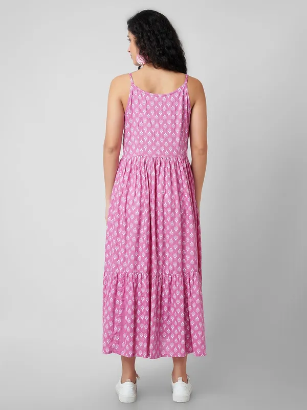 Women_Fit_And_Flare_Pink_Dress