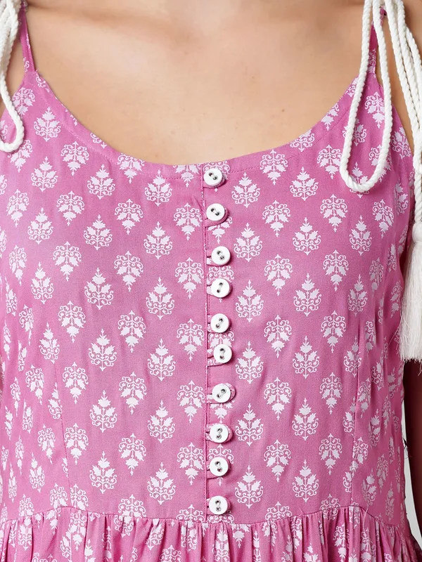 Women_Fit_And_Flare_Pink_Dress