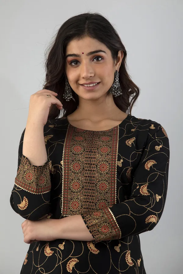 Women_Rayon_Gold_Printed_Kurta_And_Palazzo_Set