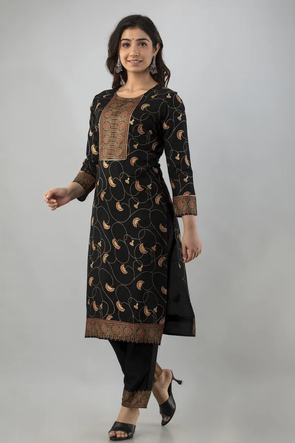 Women_Rayon_Gold_Printed_Kurta_And_Palazzo_Set