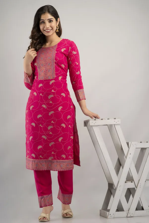 Women_Rayon_Gold_Printed_Kurta_And_Palazzo_Set