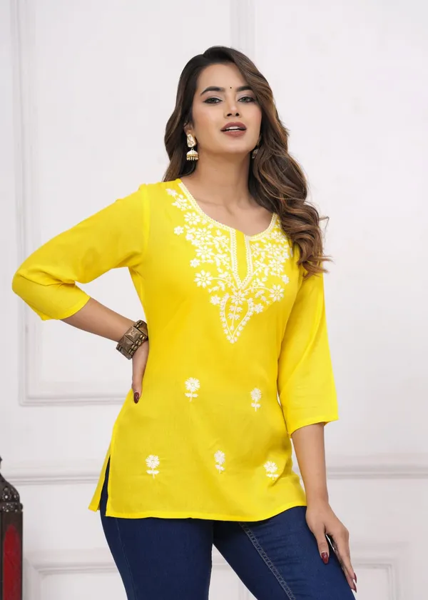 Vastra discount kurtis online