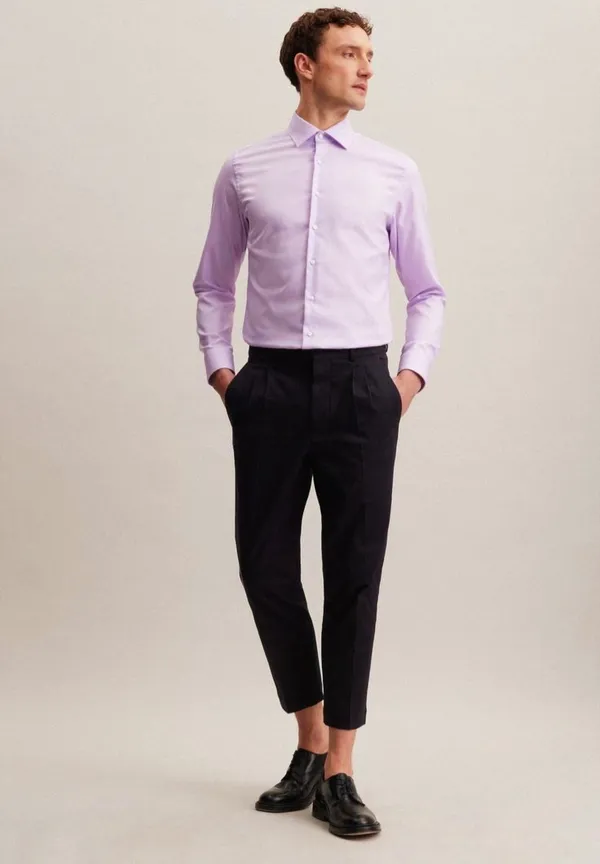 Pink_And_Black_Plain_Heavy_Fabric_Shirt_&_Pant_Fabric