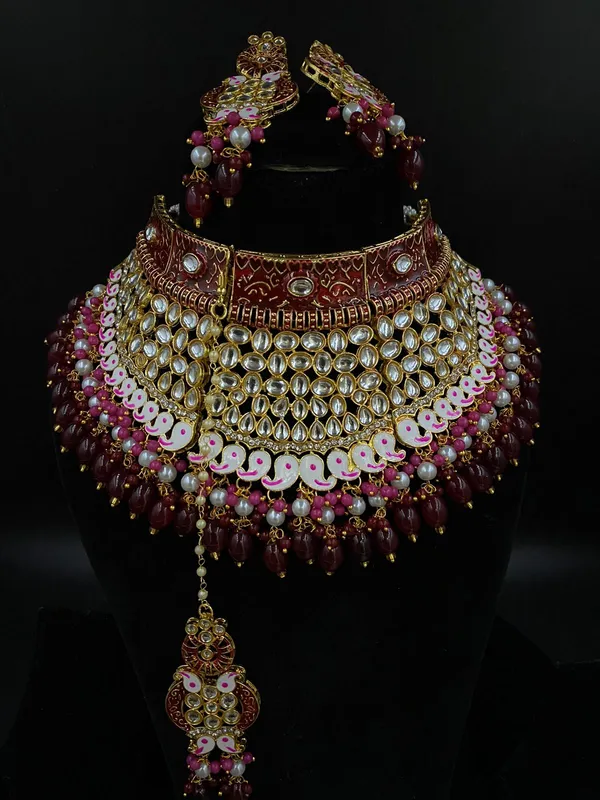 Designer_Bridal_Choker_Mahroon_Red_Necklace_Set_with_Maang_Tikka