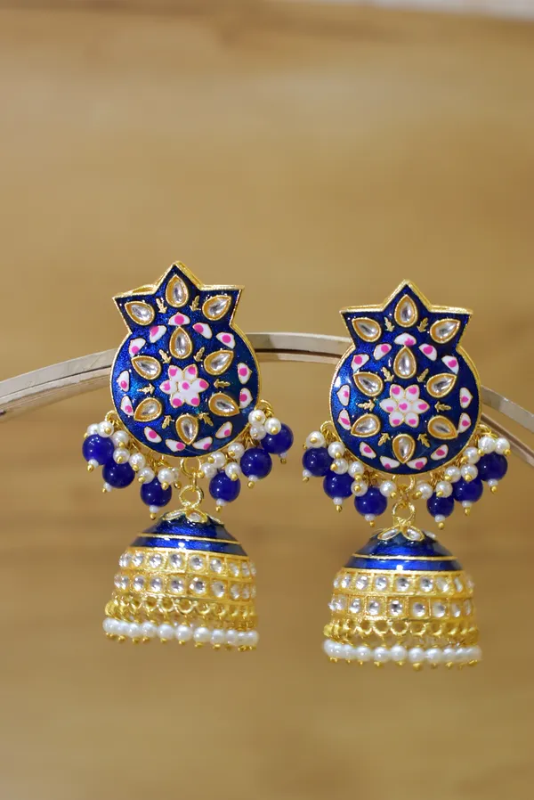 Meena_Kari_Jhumka_Earring_with_Maang_Tikka